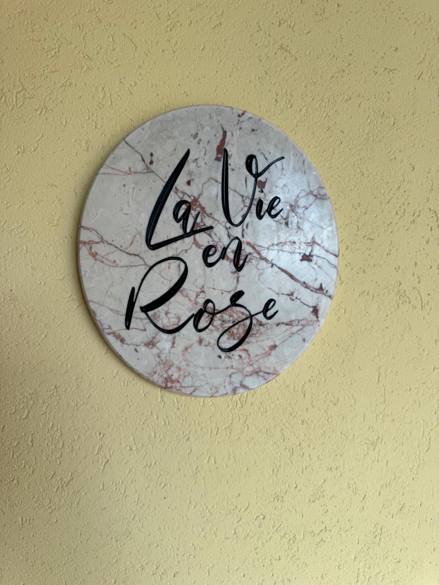 산타마리아데그리안젤리 La Vie En Rose 아파트 외부 사진